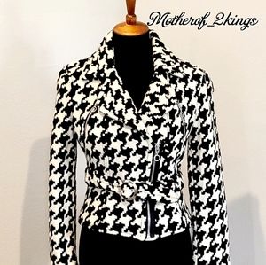 EXPRESS - HOUNDSTOOTH BELTED MOTTO JACKET